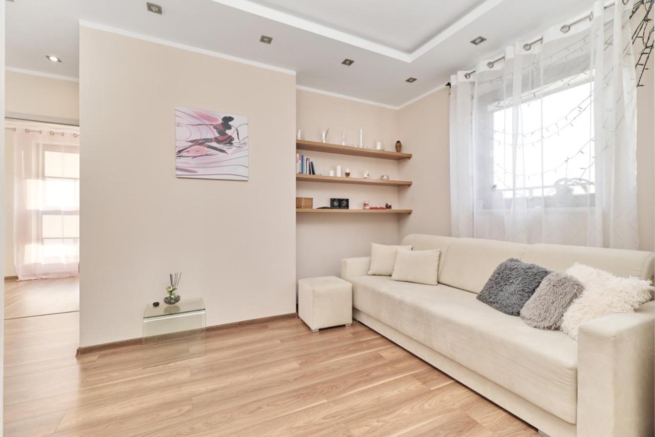 Apartment Wroclaw Krakowska With Balcony And Free Garage By Noclegi Renters المظهر الخارجي الصورة