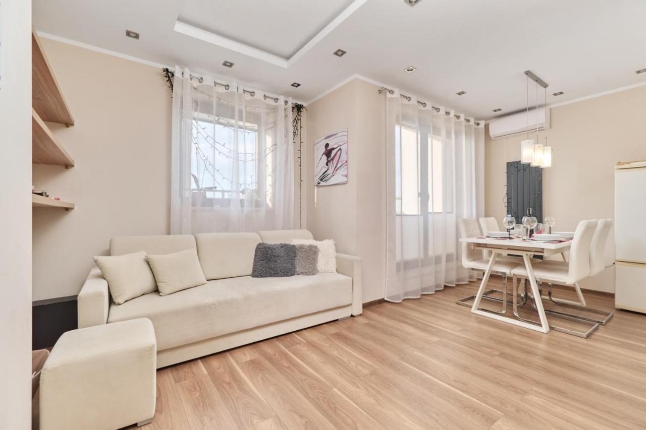 Apartment Wroclaw Krakowska With Balcony And Free Garage By Noclegi Renters المظهر الخارجي الصورة